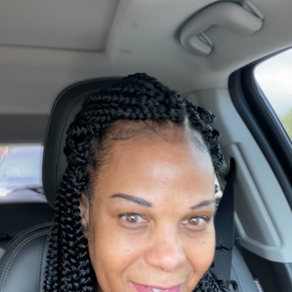 Meet your Posher, Lashaun